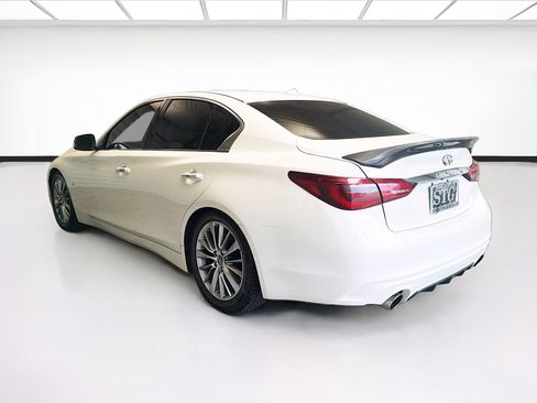 Used 2019 INFINITI Q50 Luxe w/ Essential Package (3.0T Luxe) RWD image 6