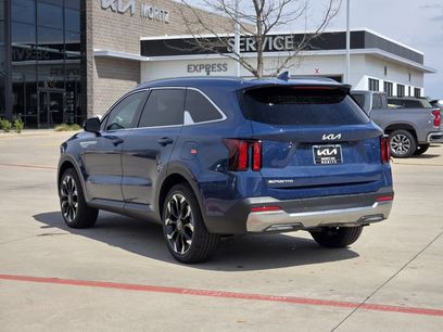 New 2026 Kia Sorento EX w/ EX Premium Package