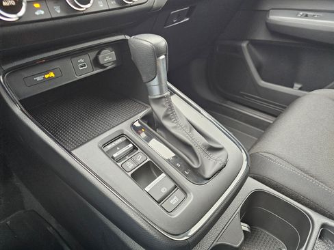 Certified 2025 Honda CR-V LX image 28