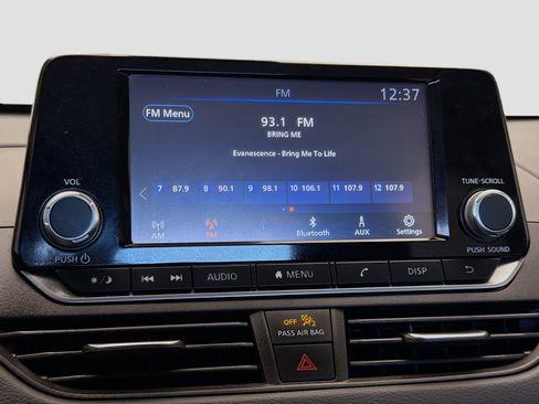 Used 2021 Nissan Altima 2.5 S image 9