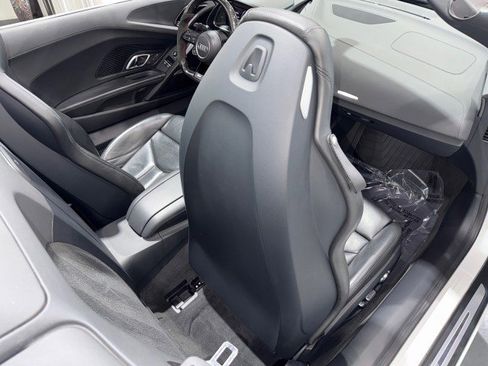 Used 2020 Audi R8 V10 w/ 20" Wheel Package image 63