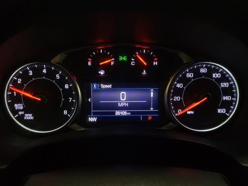 Used 2023 GMC Terrain SLE AWD/4WD image 23