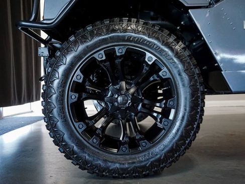 Used 2003 HUMMER H1 4-Door Wagon AWD/4WD image 61