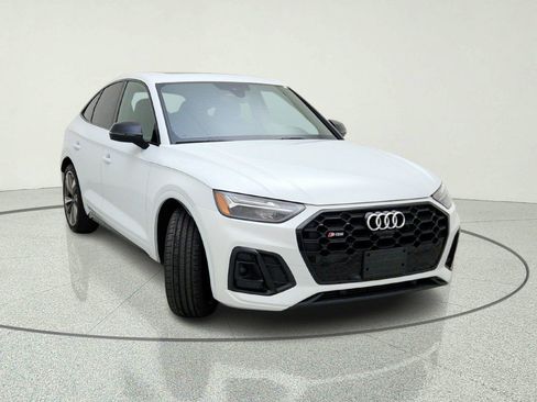 Used 2023 Audi SQ5 Premium Plus w/ Premium Plus Package AWD/4WD image 4