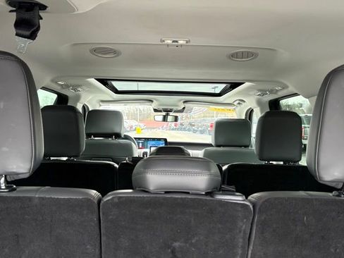 Used 2025 Ford Expedition Max Active image 46