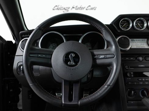 Used 2007 Ford Mustang Shelby GT500 RWD image 32