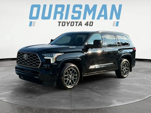 Used 2025 Toyota Sequoia Platinum AWD/4WD image 3