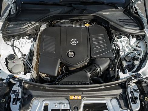 Used 2023 Mercedes-Benz GLC 300 4MATIC image 19