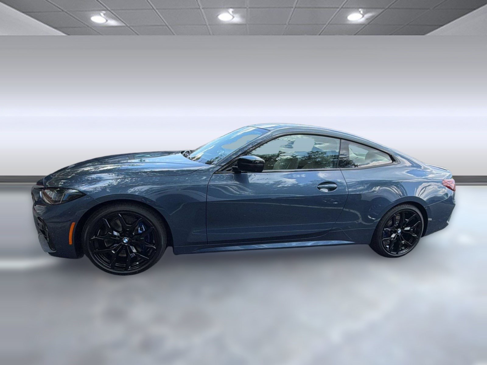 New 2027 BMW 430i Coupe w/ M Sport Package RWD image 2
