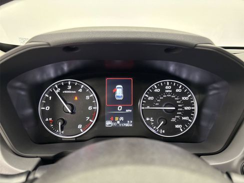 Used 2024 Subaru Crosstrek 2.0i Premium AWD/4WD image 28