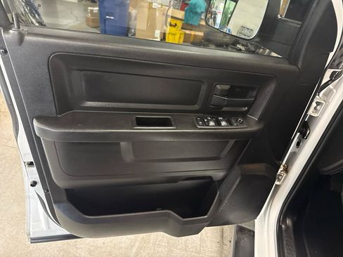 Used 2019 RAM 1500 Tradesman w/ Popular Equipment Group AWD/4WD image 32
