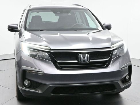 Used 2021 Honda Pilot Special Edition image 2