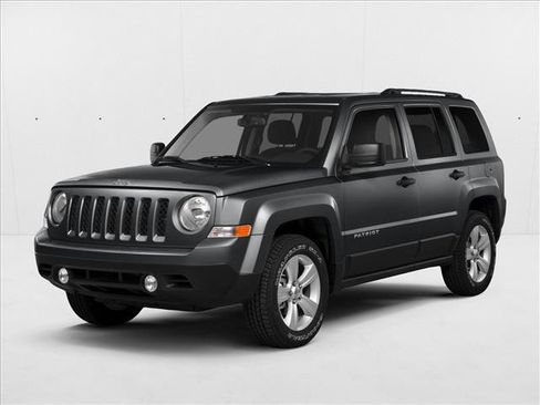 Used 2015 Jeep Patriot Sport w/ Power Value Group AWD/4WD image 1