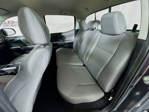 Used 2017 Toyota Tacoma SR5 w/ Tow Package image 22