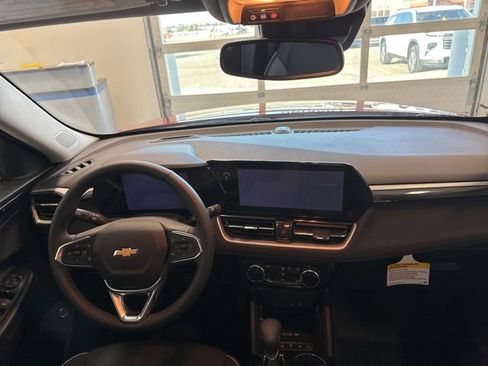 New 2026 Chevrolet TrailBlazer LT w/ Convenience Package image 32