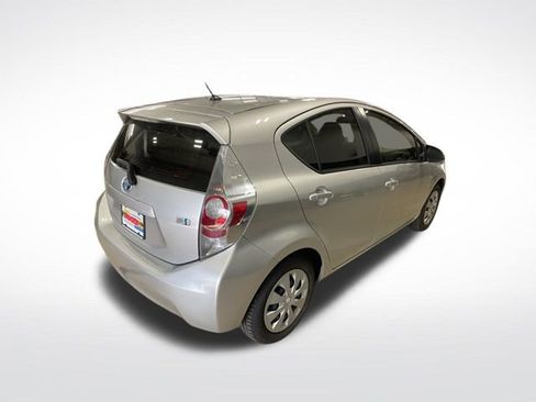 Used 2012 Toyota Prius C Two image 5