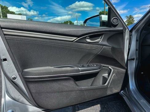Used 2019 Honda Civic EX image 14
