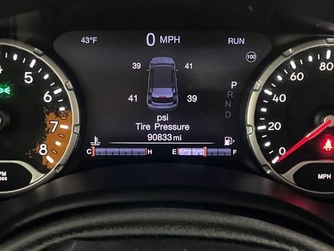 Used 2016 Jeep Renegade Trailhawk image 21