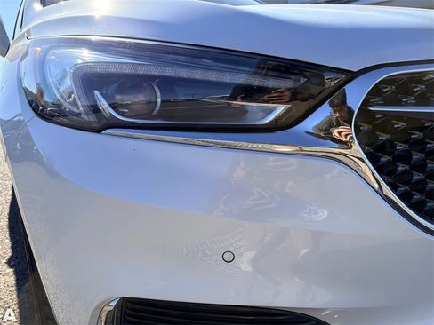 Used 2018 Buick Enclave Avenir w/ Avenir Technology Package image 29