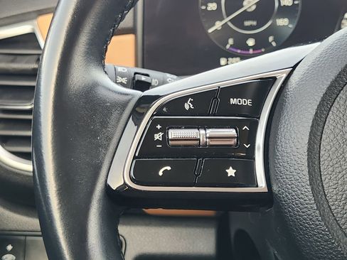 Used 2024 Kia Seltos EX image 29