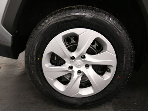 Certified 2024 Toyota RAV4 LE image 29