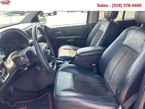 Used 2008 Chevrolet TrailBlazer SS AWD/4WD image 11