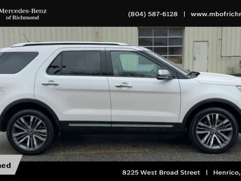 Used 2019 Ford Explorer Platinum image 3