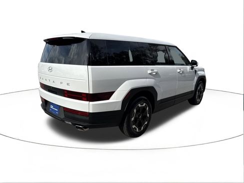 Certified 2026 Hyundai Santa Fe SE image 3