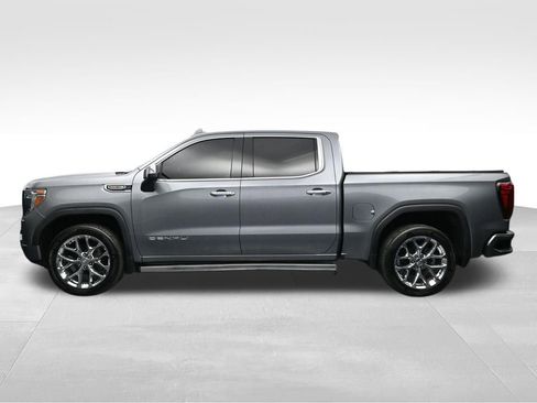 Used 2022 GMC Sierra 1500 Denali w/ Denali Reserve Package AWD/4WD image 2