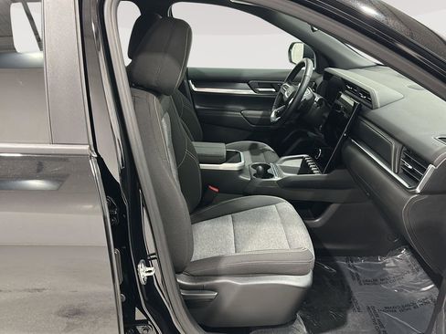 Used 2025 GMC Terrain Elevation image 24