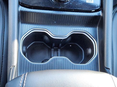 New 2025 Jeep Grand Cherokee L Altitude image 32