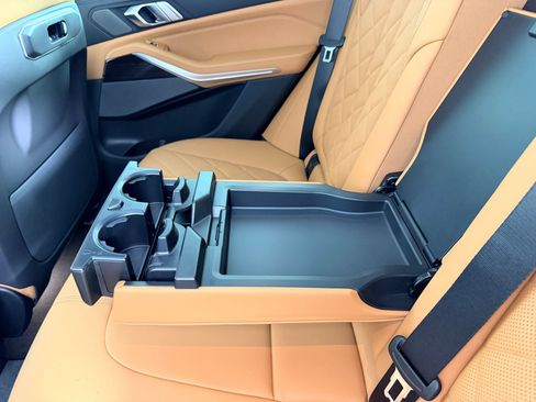 New 2026 BMW X5 sDrive40i w/ Premium Package RWD image 17