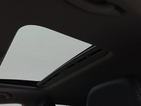 Used 2014 Volkswagen Passat 1.8T SE image 13