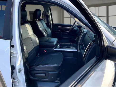 Used 2016 RAM 1500 Sport w/ Sport Premium Group image 8