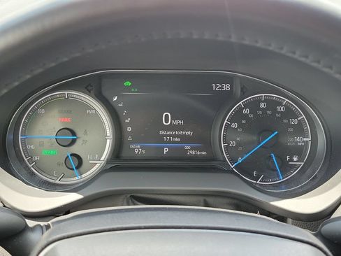 Used 2021 Toyota Venza XLE AWD/4WD image 19