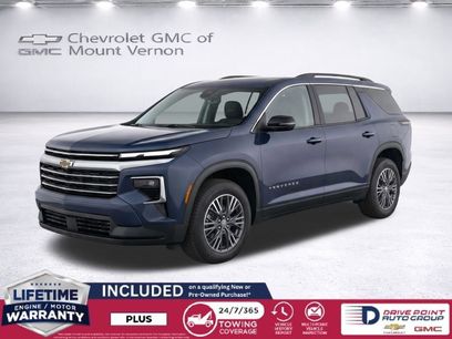 Used 2025 Chevrolet Traverse LT