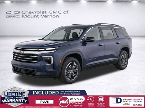 Used 2025 Chevrolet Traverse LT FWD image 1