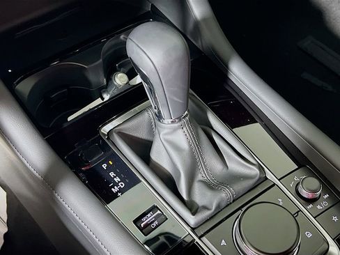 New 2026 MAZDA MAZDA3 Hatchback w/Premium Plus Pkg image 14