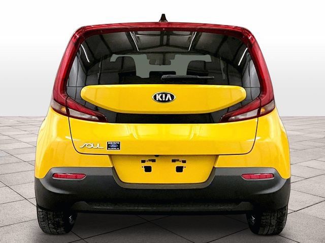 Used 2020 Kia Soul LX FWD image 5