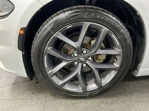 Used 2021 Dodge Charger SXT w/ Blacktop Package image 31