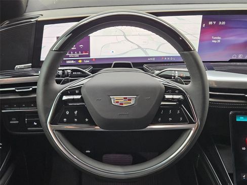 Used 2025 Cadillac Escalade Sport w/ LPO, ONYX Package AWD/4WD image 13