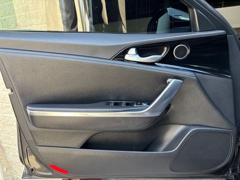 Used 2021 Kia Stinger GT-Line image 36