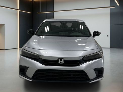 Used 2024 Honda Civic Sport image 8