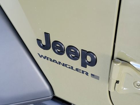 New 2026 Jeep Wrangler Willys AWD/4WD image 5