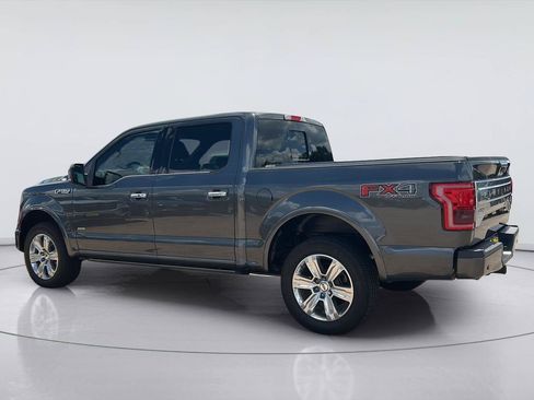 Used 2017 Ford F150 Platinum w/ Equipment Group 701A Luxury AWD/4WD image 4