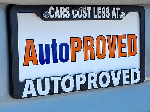 Used 2024 Chevrolet Trax RS w/ Driver Confidence Package FWD image 30