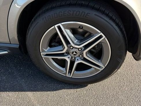 Used 2021 Mercedes-Benz GLE 450 4MATIC image 5