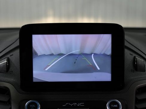 Certified 2020 Ford Transit Connect XLT image 5