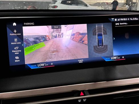 Certified 2022 BMW iX xDrive50 w/ Sport Package image 23