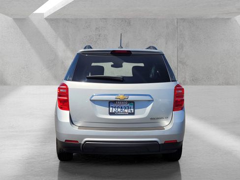 Used 2016 Chevrolet Equinox LT FWD image 5